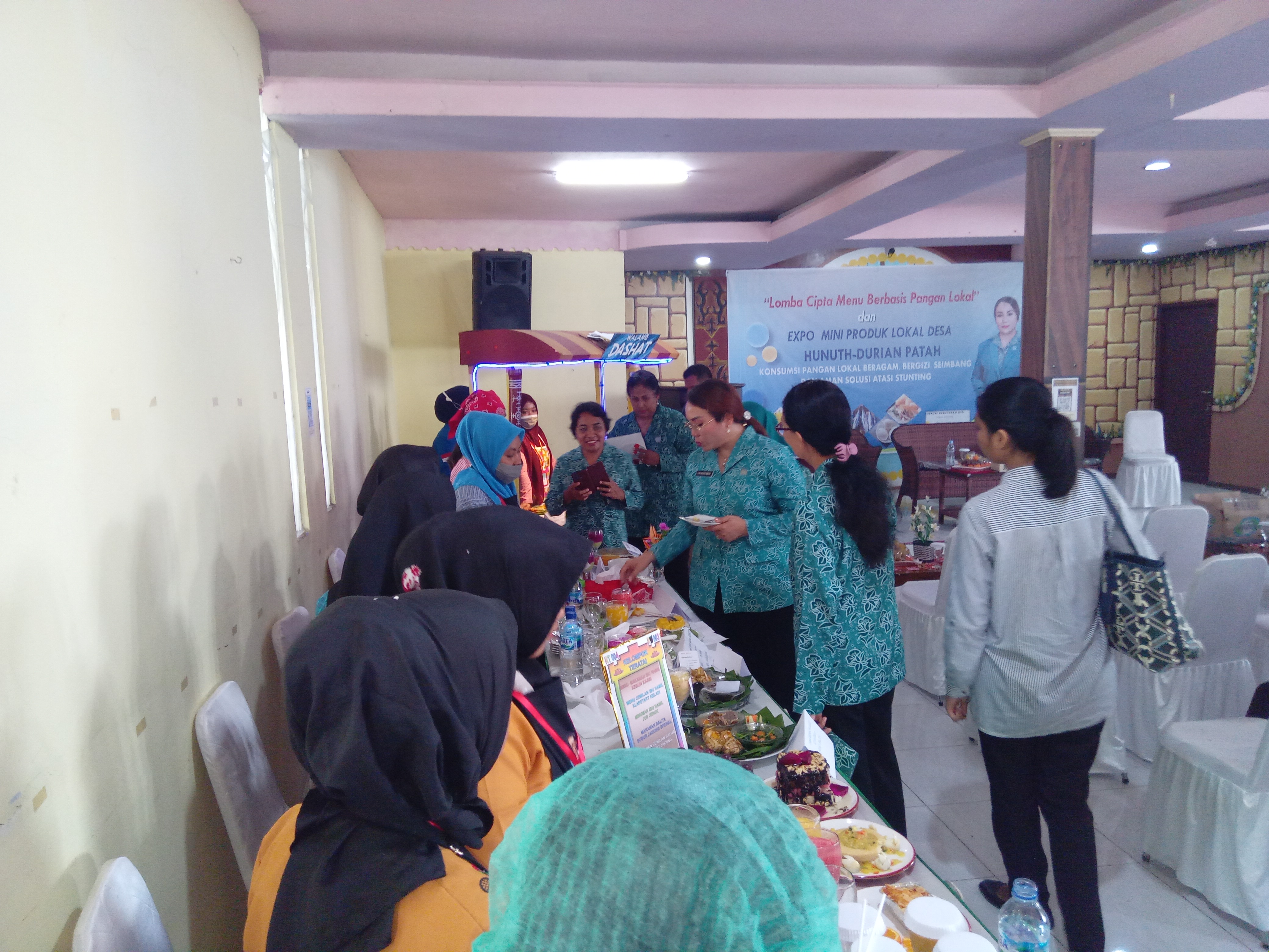 Lomba Cipta Menu Berbasis Pangan Lokal dan Mini expo Produk Lokal Desa